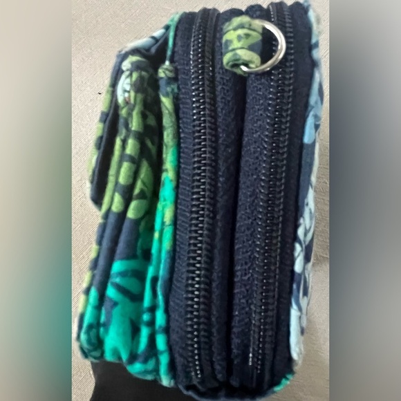 Vera Bradley quilted cloth wallet - Picture 4 of 10
